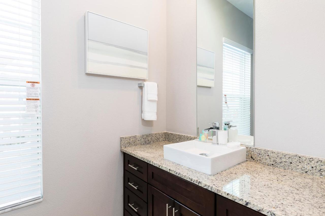 4 Bedroom 4 Ba Deluxe Villa 5 Min To Disney Family Getaway Orlando Eksteriør billede